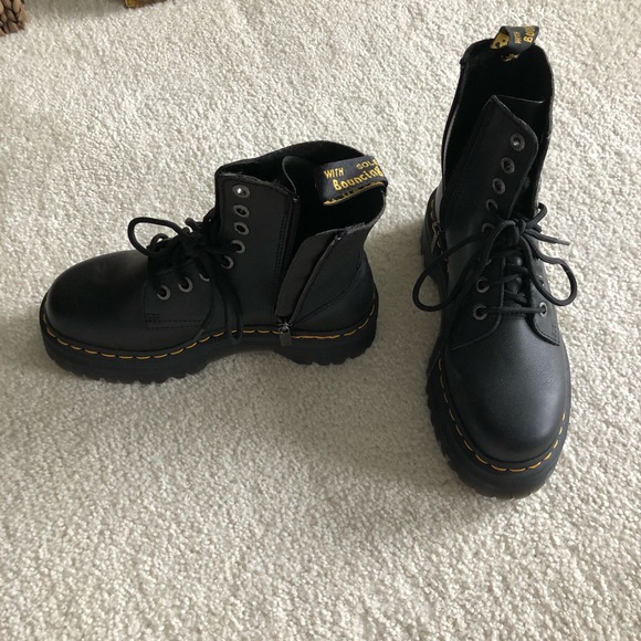 Black Dr.Martens Jadon Boots - Picture 2 of 3